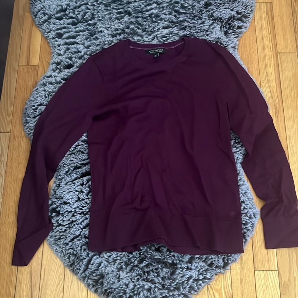 Banana republic merino wool purple sweater